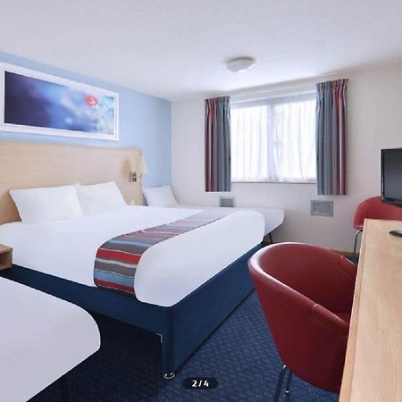 Travelodge Aberdeen Airport Ngoại thất bức ảnh