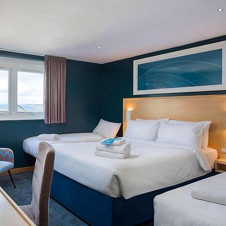 Travelodge Aberdeen Airport Phòng bức ảnh