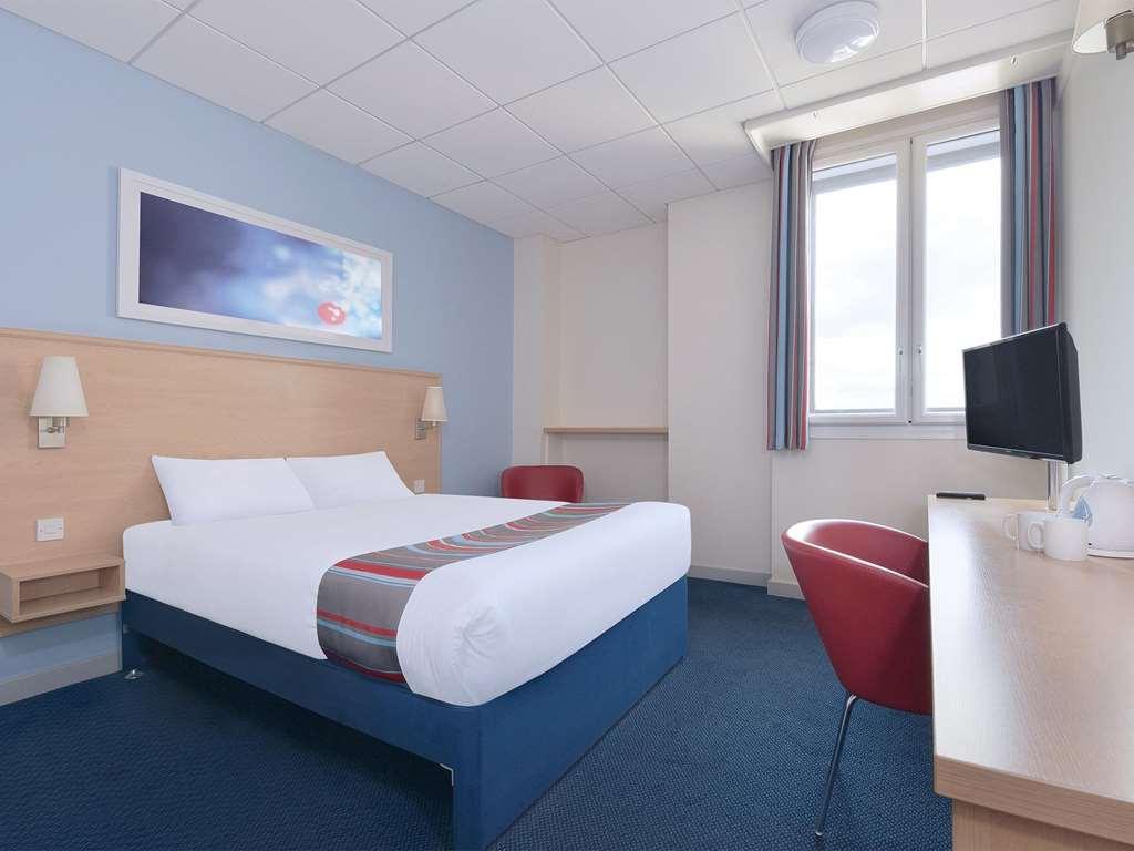 Travelodge Aberdeen Airport Phòng bức ảnh